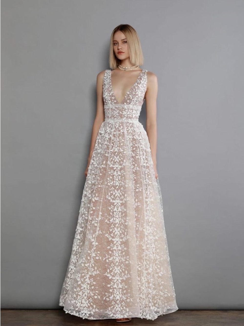 Bronx And Banco Megan Maxi Gown Size S / US 4